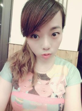 love❤洛可宝儿主播照片