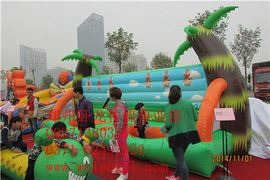 卧龙趣味运动会主播照片