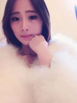 小鲜肉肉主播照片