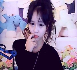 -貝貝主播照片