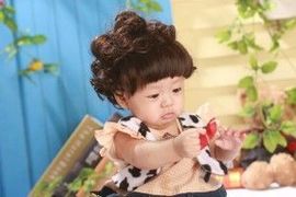 s小神童主播照片