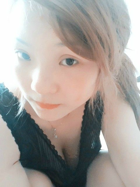 韵味无限的主播照片