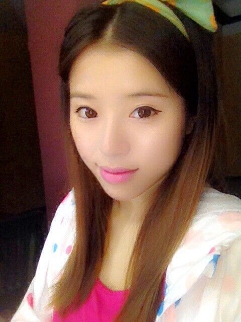 小尤d的主播照片