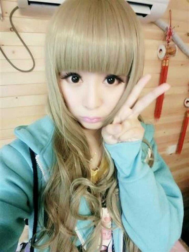 oba🌸烟灰的主播照片