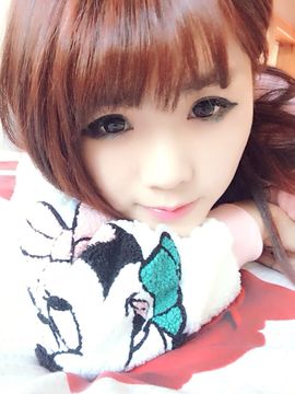 ︶￣檬小依丶➹主播照片