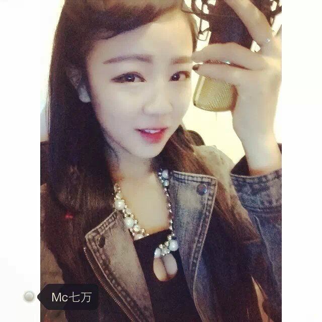 萝莉七万酱╮♫つ風ゝ的主播照片