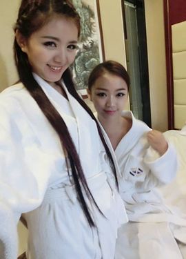 黄金宝儿主播照片