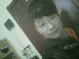 帅帅小狼🐺主播照片