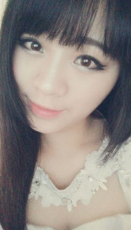 小七安静主播照片