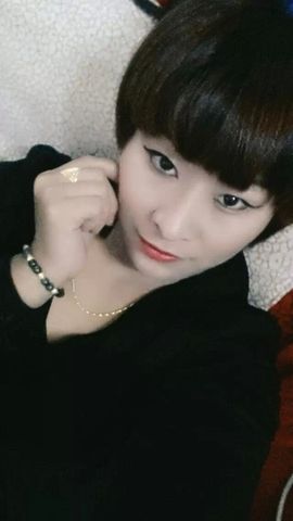 小兰花花主播照片