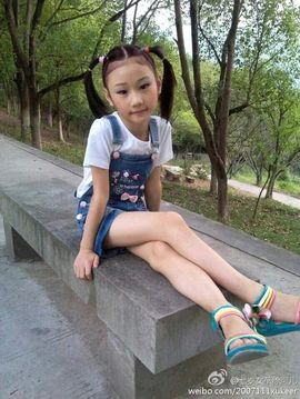 七岁女孩徐可儿主播照片