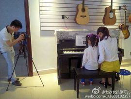 七岁女孩徐可儿主播照片