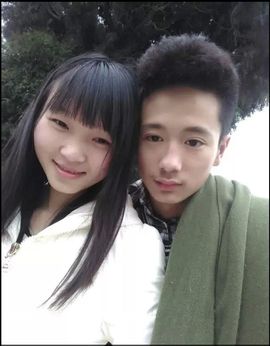 石头的外钰主播照片