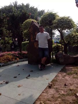 小肚肚2017主播照片