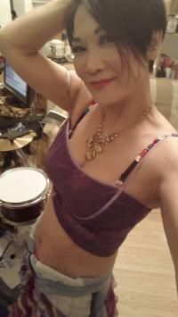 百变狂野大娜妈主播照片
