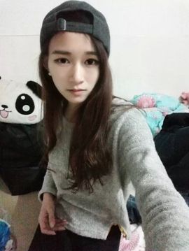 风中的风铃主播照片