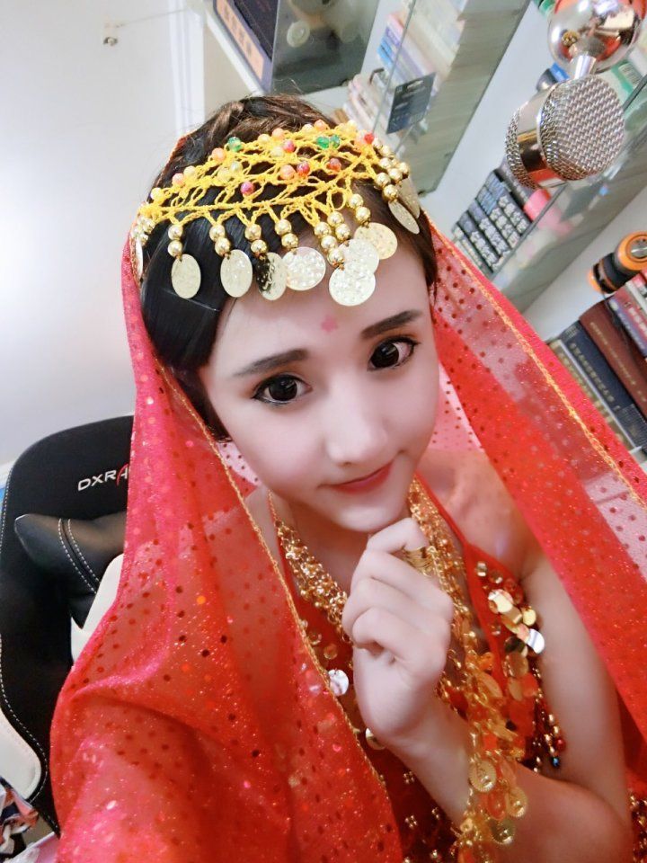 小小小小小菲的主播照片