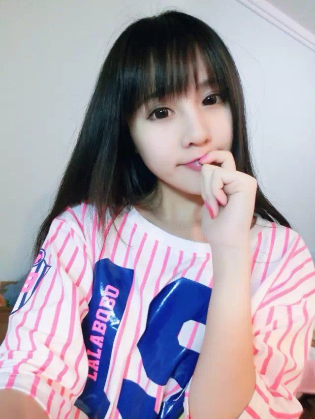 小小小小小菲的主播照片