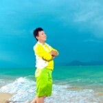へws嘚瑟的蟑螂べ海报