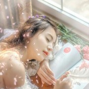 T_T^_^海报
