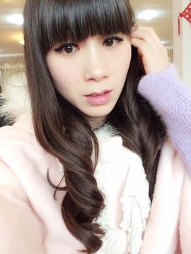 じ★╮凡间精灵小小✿主播照片