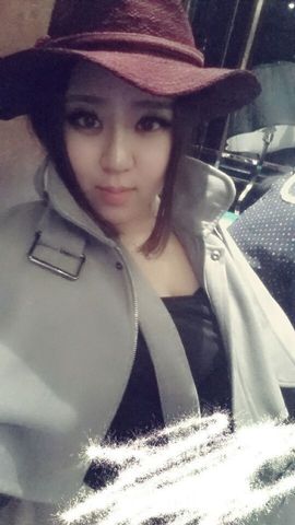 amber诗诗主播照片