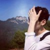 她6r海报