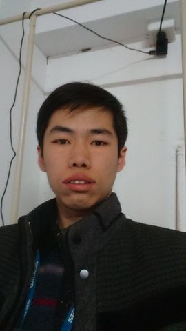 洋葱菠萝主播照片