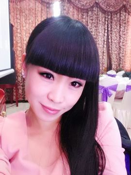 得儿B鹤主播照片