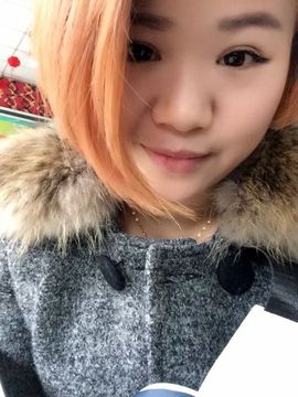 陈了个青ii主播照片