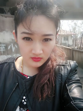 我是艺宝主播照片