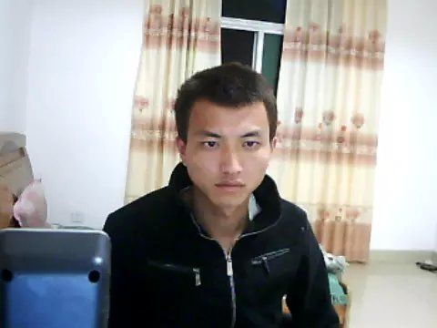 伤心拓拔野的主播照片