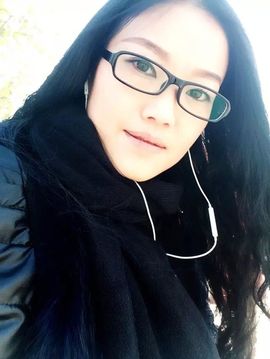紫诺吖主播照片