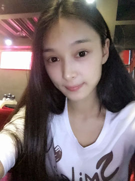 若冰✿主播照片