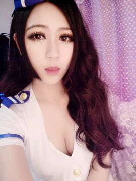 凌小诺✿萌萌的女汉子主播照片