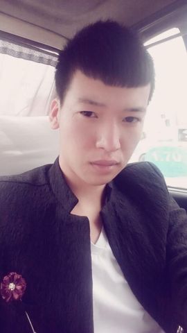 暖心男帝i主播照片