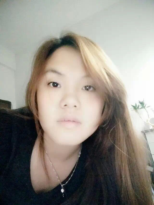 riya乐乐主播照片