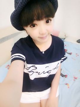 水晶娃娃0606主播照片