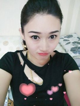 我是艺宝主播照片