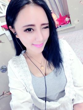 ╰┉鈗❤儿┉╯主播照片