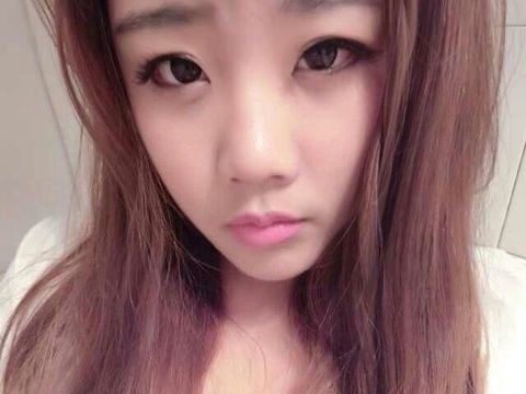 --蜜桃海报