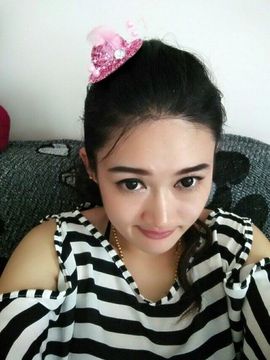我是艺宝主播照片