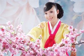 西奈奈主播照片