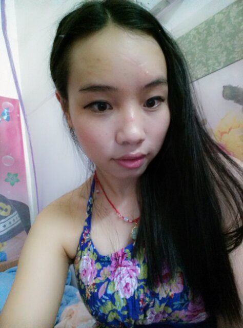 龙儿依依的主播照片