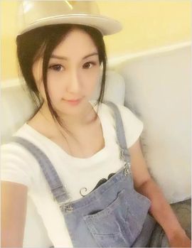 风中的风铃主播照片