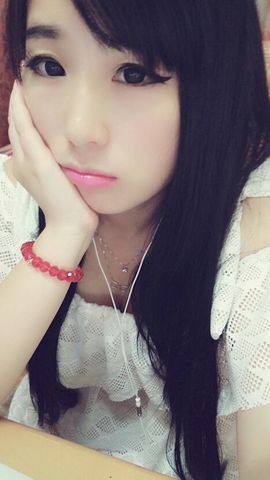 风中的风铃主播照片