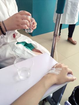安静的美男子~~主播照片