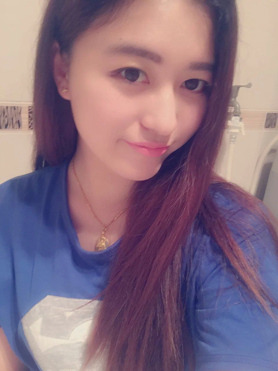黛儿✿ﾟ别说话吻我的主播照片