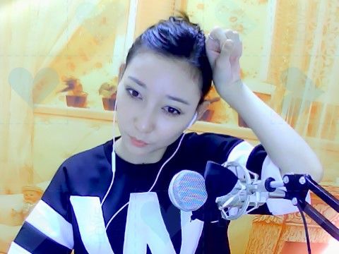 ゞ╃卡布蕾拉的主播照片