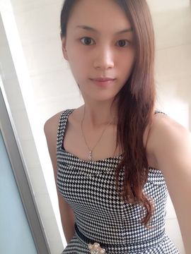 Emily-小辣椒主播照片